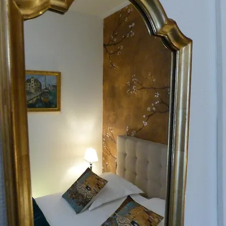 Le Bretagne Hotel 3*