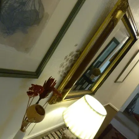 Le Bretagne Hotel