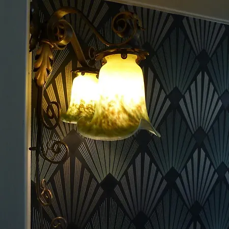 Le Bretagne Hotel